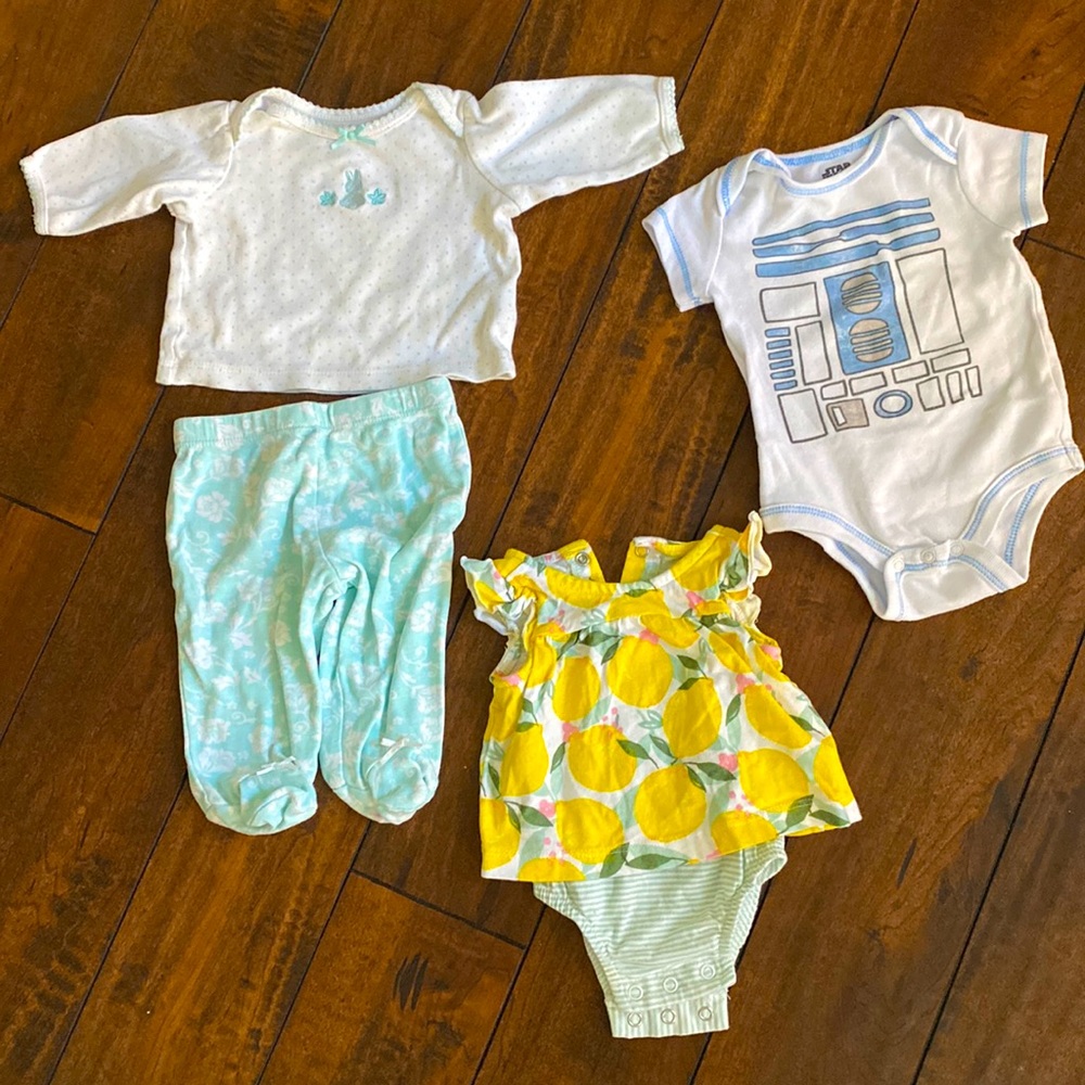 Newborn multiple outfits